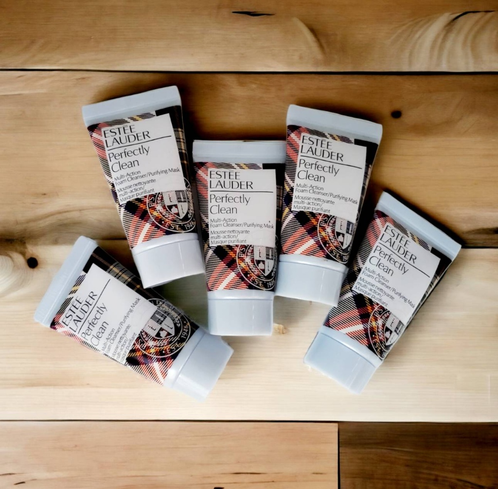 ✨英倫風限量版✨細緻煥采雙效淨化潔面乳 30ml《一組2條》