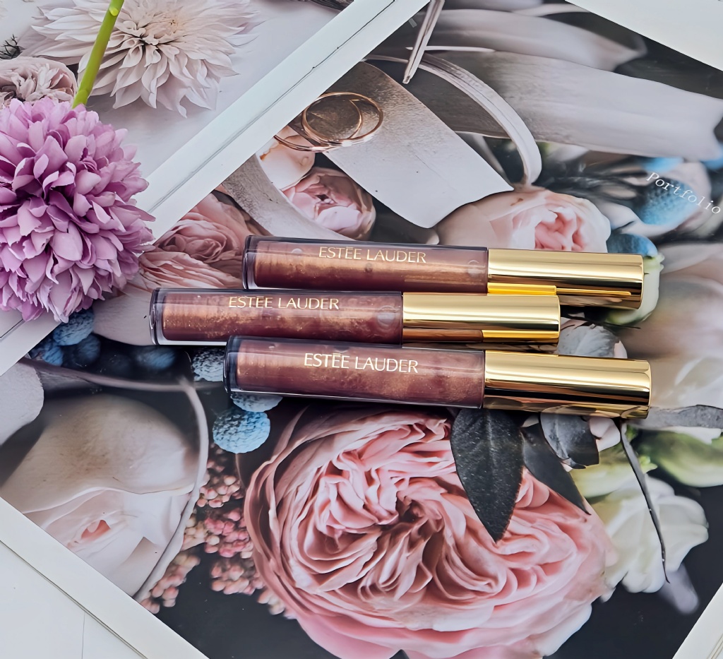 ?雅詩蘭黛-絕對慾望奢華唇釉2.7ml-#Decadent peach?