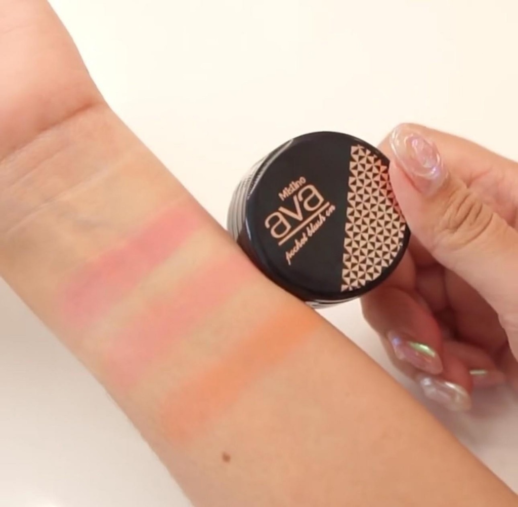 泰國 Mistine Ava 4in1 三色腮紅盒 7.2g