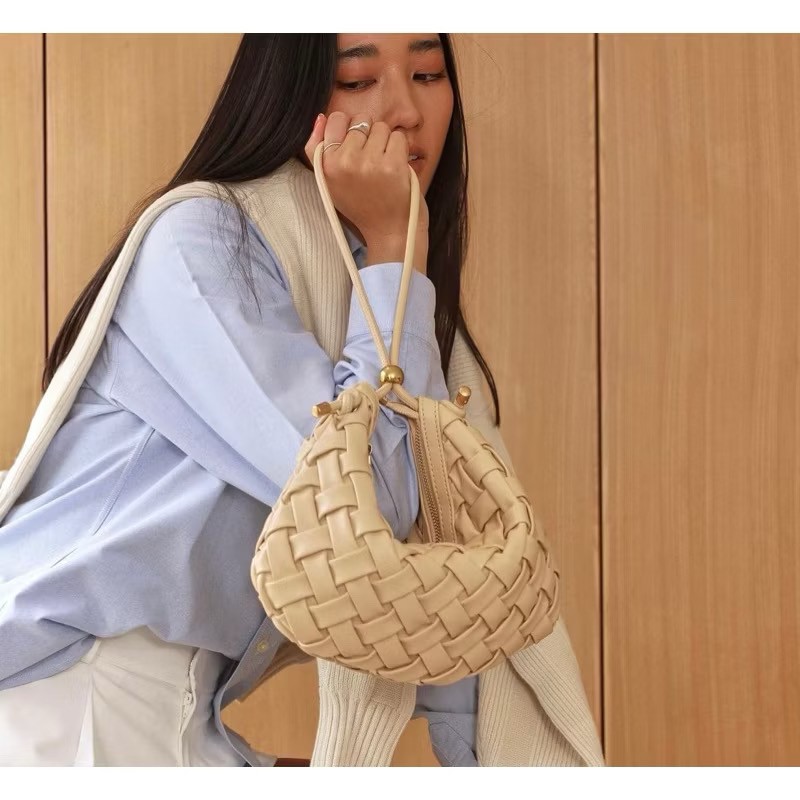 泰國??Sugar MondayPleat系列bv 編織包