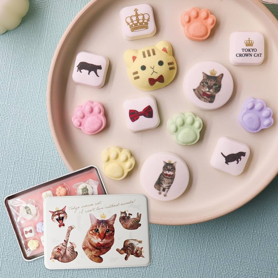 日本🇯🇵東京皇冠貓甜蜜糖果禮盒