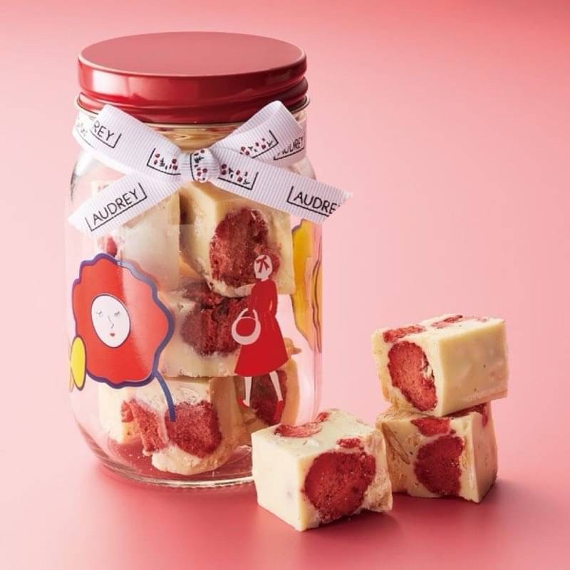 日本??Audrey季節限定草莓乾白巧克力罐裝