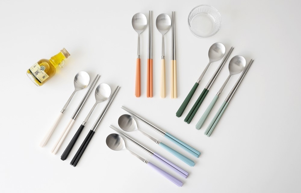 韓國 KAMOME 七彩微風馬卡龍餐具組