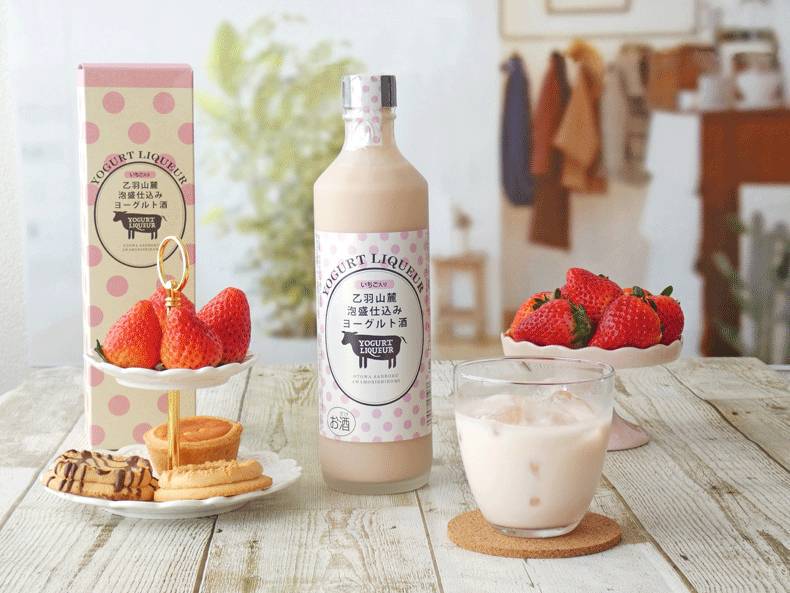 日本沖繩 乙羽山麓 草莓乳酪酒 500ml(盒裝)