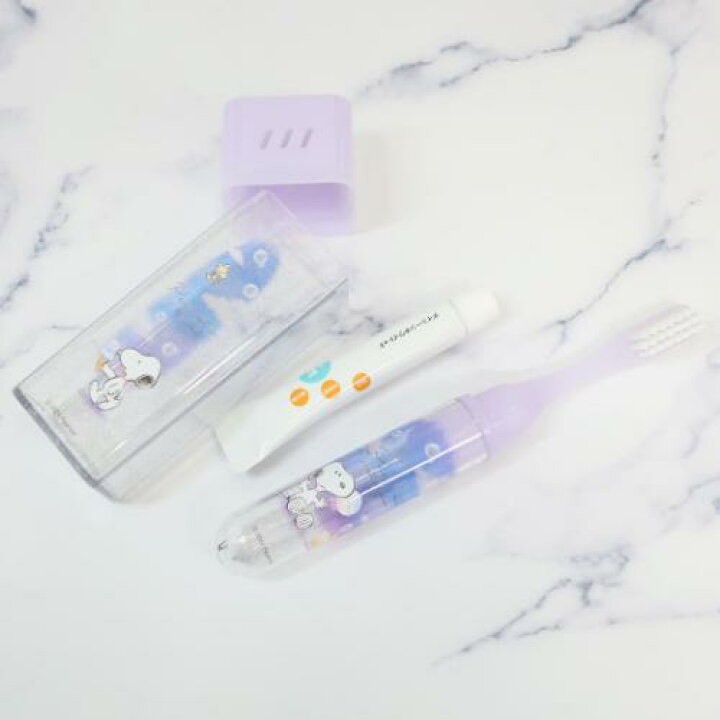 日本🇯🇵Snoopy MELTING BUBBLE 方形牙刷杯組