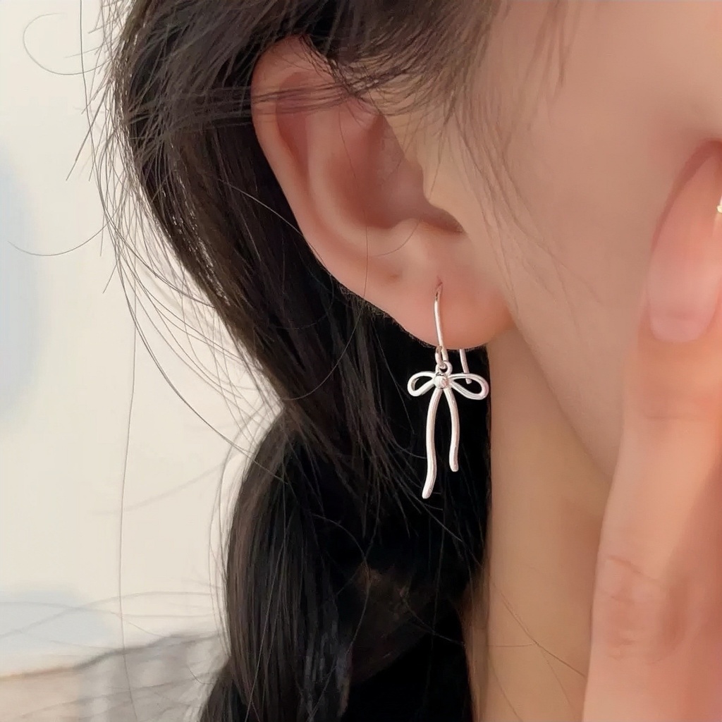 925純銀流線蝴蝶結耳勾耳環(一對)