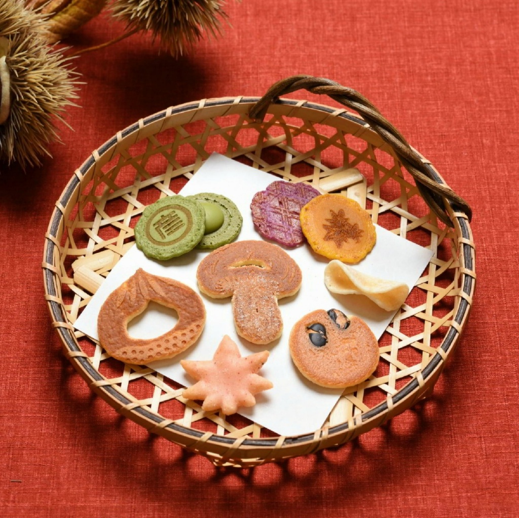 「日本🇯🇵秋季限定 彩々樂香 和菓子煎餅禮盒」