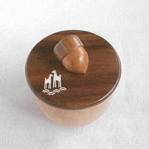 🐴日本職人手作 干支「午」開運青海馬燭蓋飾