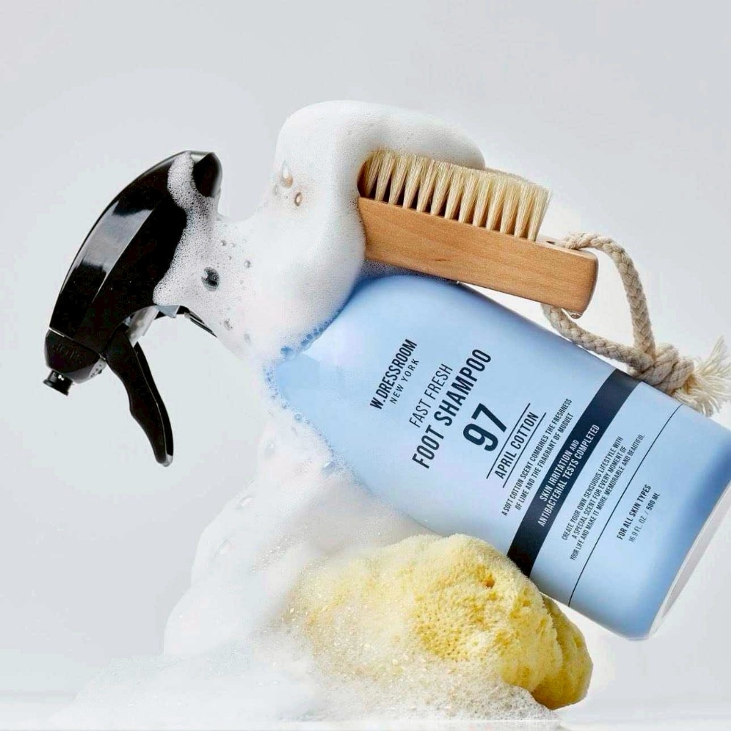 韓國W.DRESSROOM 速效抗菌足部清潔慕絲 500ml