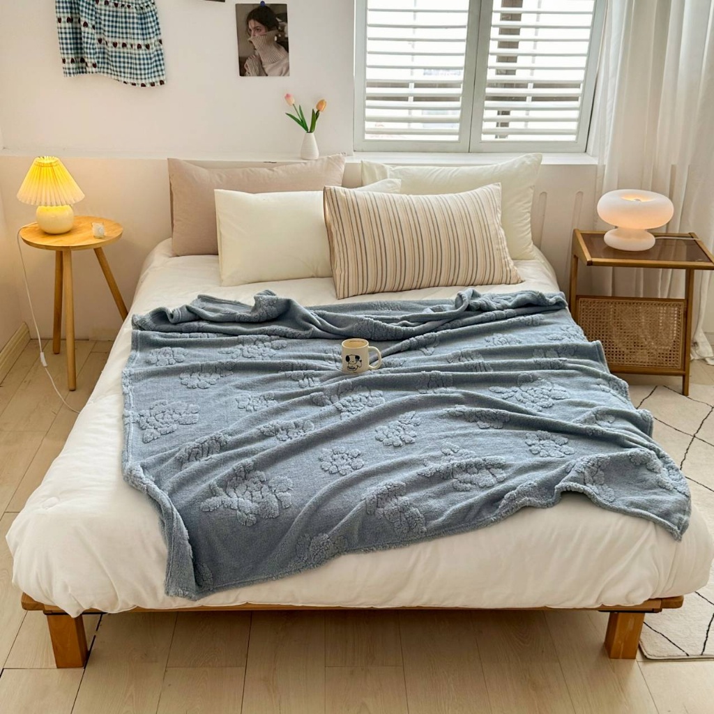 日系風立體重磅數緹花羊羔保暖塔芙蓉毯