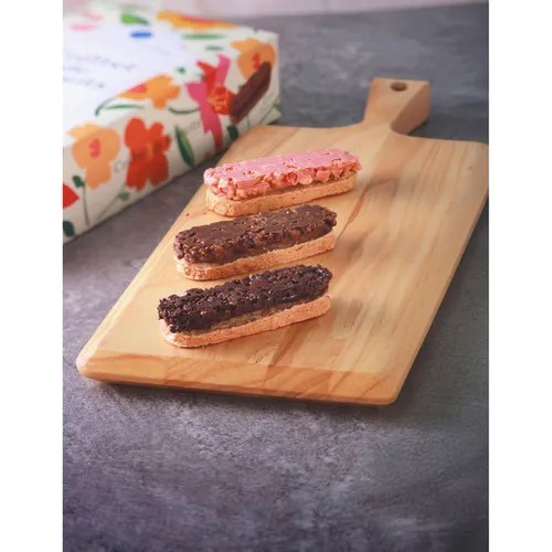 日本🍪名古屋法蘭絲Coffret de Biscuit 焦香薄餅夾心（6入）