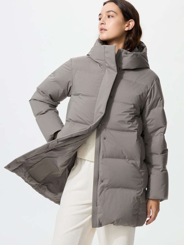 日本 UNIQLO 無縫輕盈羽絨短版外套481137