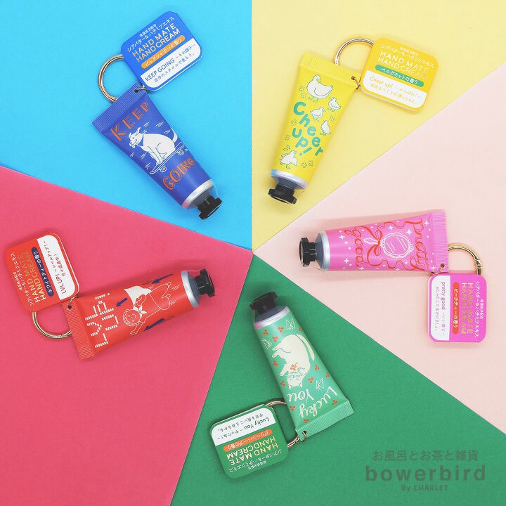 🎀【日本 CHARLEY】正能量標語隨身護手霜吊飾